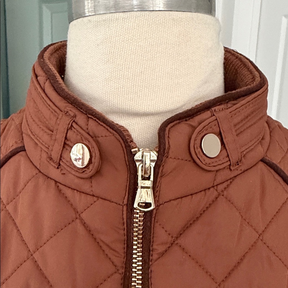 Abella Quilted Carmel Brown Equestrian Look Vest - Picture 6 of 9